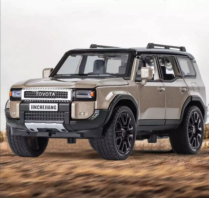 1:32 Diecast Toyota Land Cruiser Prado SUV Model